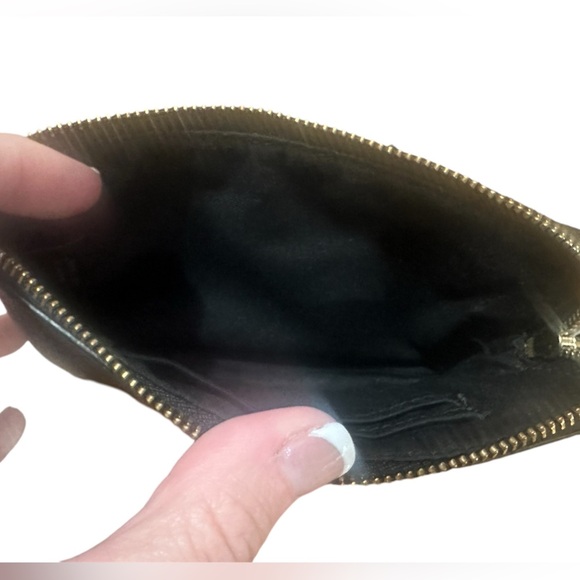 Coach Factory Outlet‎ Wristlet.  Brown/Black.  EUC. - Picture 6 of 12